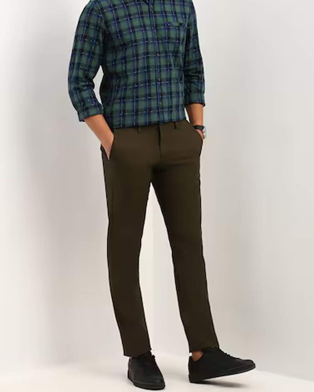 Men Navy Slim Fit Textured Casual Trousers